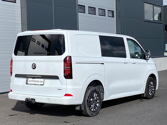 Volkswagen Transporter 11 of 24