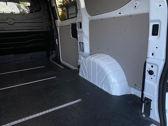 Volkswagen Transporter 24 of 24