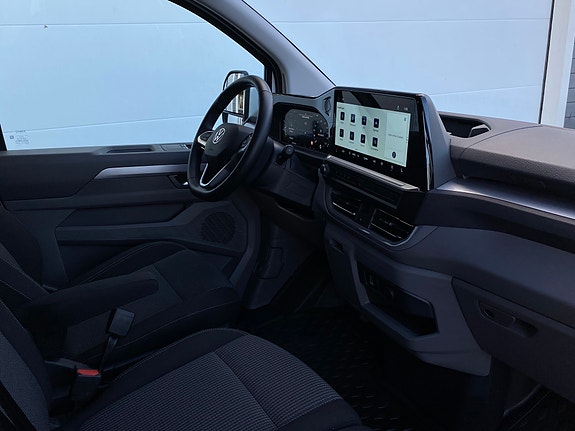 Volkswagen Transporter 14 of 24