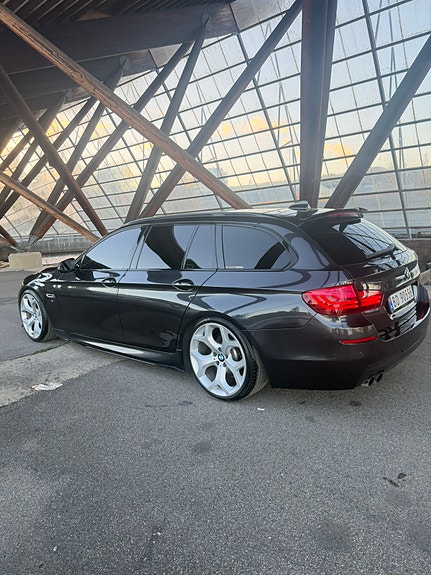 BMW 520d 3 of 26