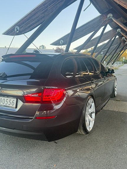 BMW 520d 14 of 26