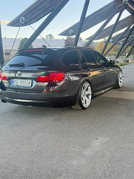 BMW 520d 5 of 26