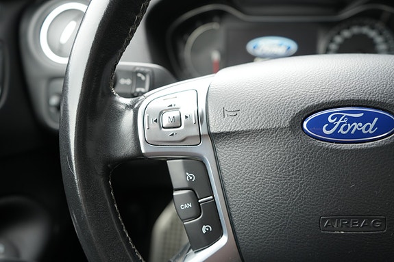 Ford Mondeo 18 of 30