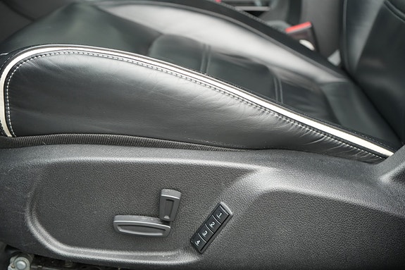 Ford Mondeo 14 of 30