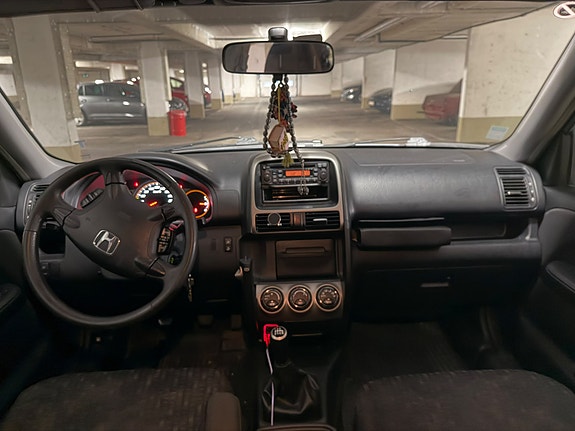 Honda CR-V 4 of 10