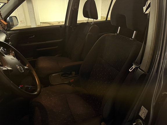 Honda CR-V 5 of 10