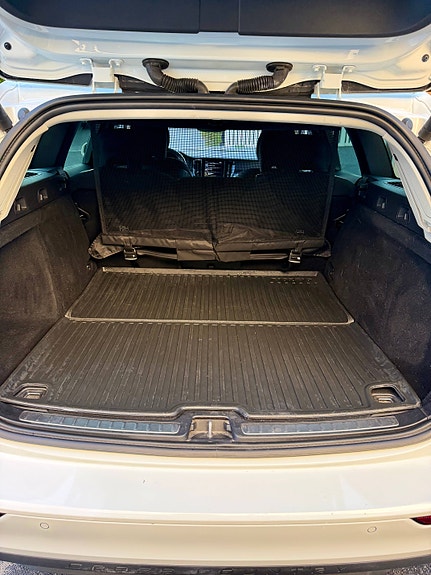 Volvo V60 Cross Country 12 of 12