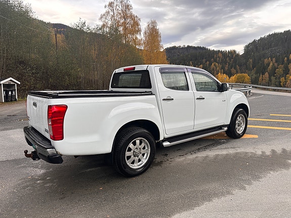 Isuzu D-max 5 of 7