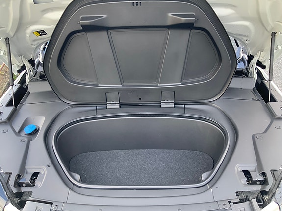 Volvo XC40 12 of 13