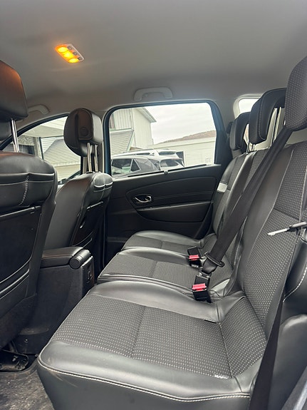 Renault Scenic III 7 of 12