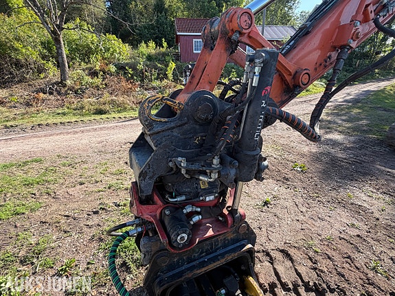 Hitachi 2021 Hitachi ZX85US-6 beltegraver - 4 116 timer - Rototilt R3 tiltrotator - Novatron Xsite PRO maski 9 of 30