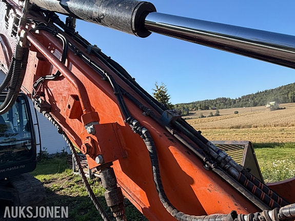 Hitachi 2021 Hitachi ZX85US-6 beltegraver - 4 116 timer - Rototilt R3 tiltrotator - Novatron Xsite PRO maski 18 of 30
