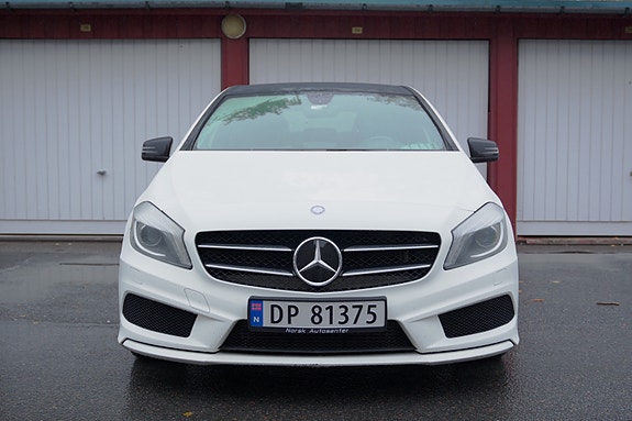 Mercedes-Benz A200 d 2 of 30