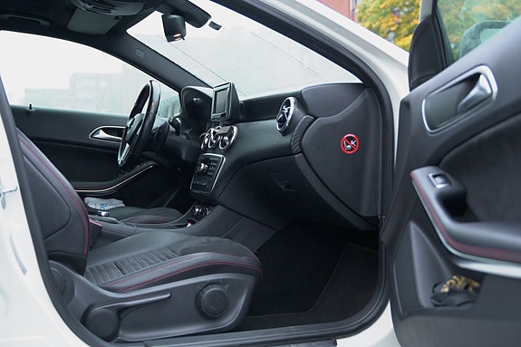 Mercedes-Benz A200 d 23 of 30