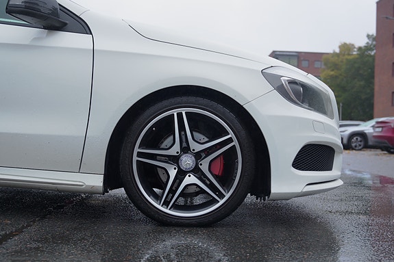 Mercedes-Benz A200 d 10 of 30
