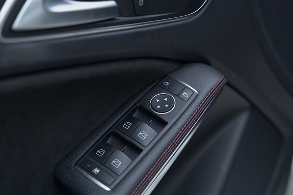 Mercedes-Benz A200 d 12 of 30