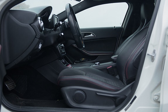 Mercedes-Benz A200 d 11 of 30