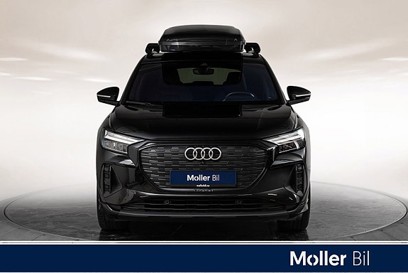 Audi Q4 e-tron 6 of 17