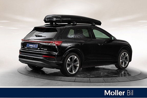 Audi Q4 e-tron 4 of 17