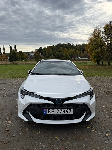 Toyota Corolla 3 of 17
