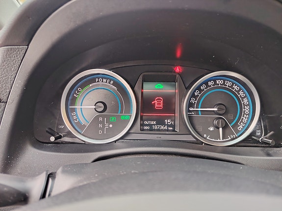 Toyota Auris 29 of 30