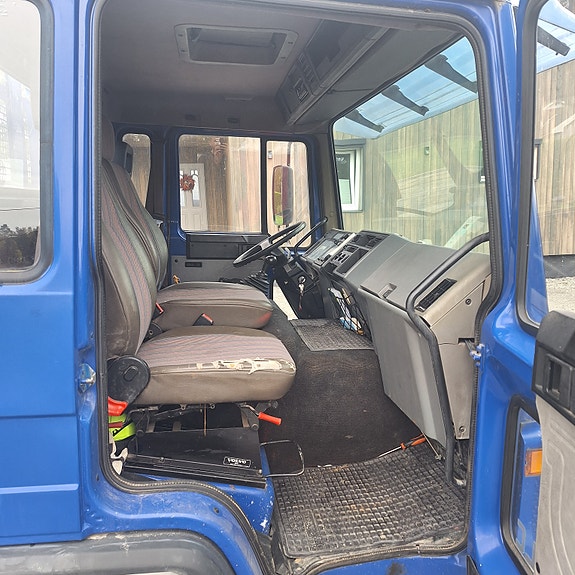 Volvo 7 of 12
