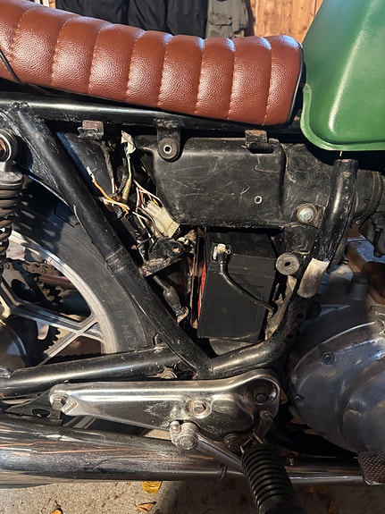 Suzuki GS 400 7 of 15