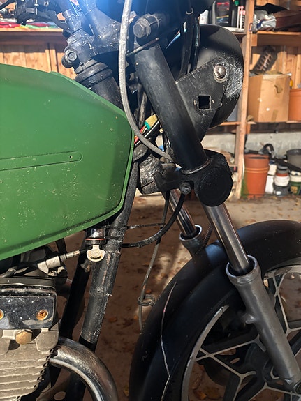 Suzuki GS 400 10 of 15