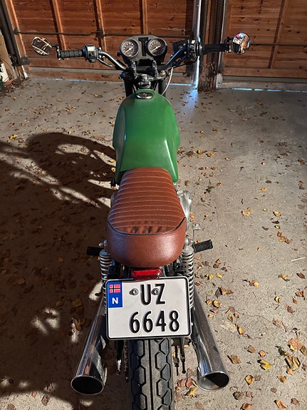 Suzuki GS 400 3 of 15