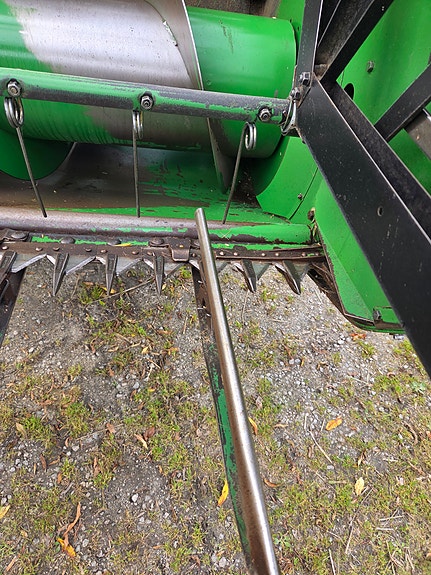 John Deere 1042 18 of 18