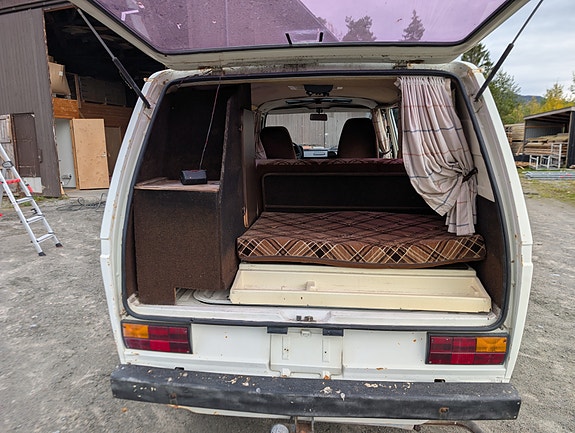 Volkswagen Transporter 3 of 22