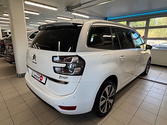 Citroen Grand C4 Picasso 8 of 30