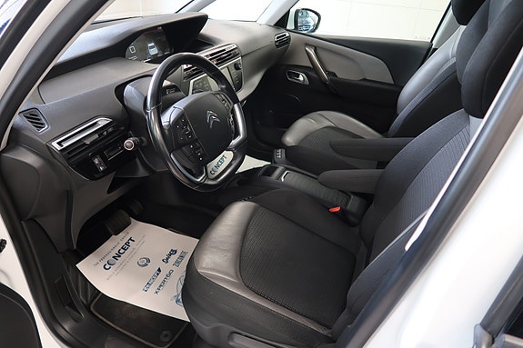 Citroen Grand C4 Picasso 30 of 30