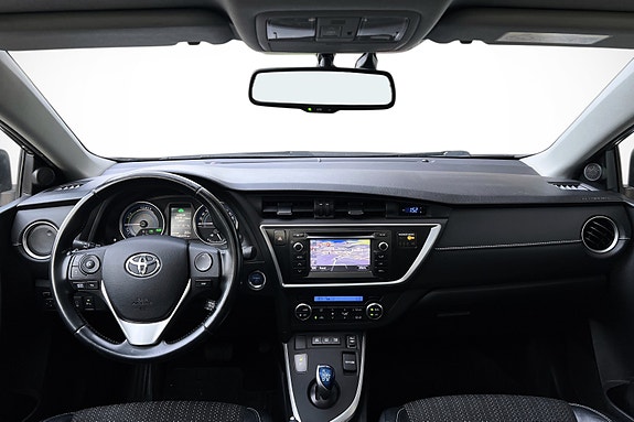 Toyota Auris 10 of 19