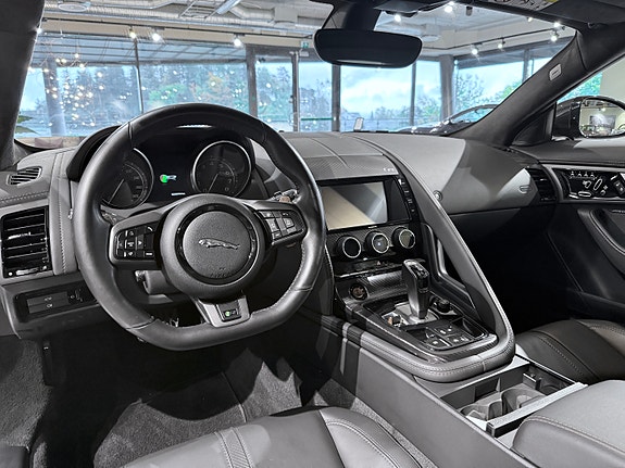 Jaguar F-TYPE 12 of 25