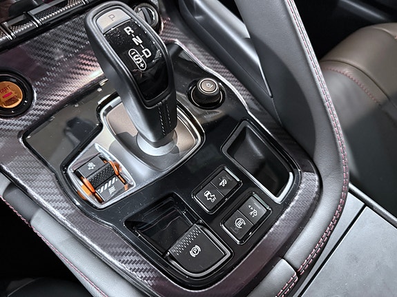 Jaguar F-TYPE 16 of 25