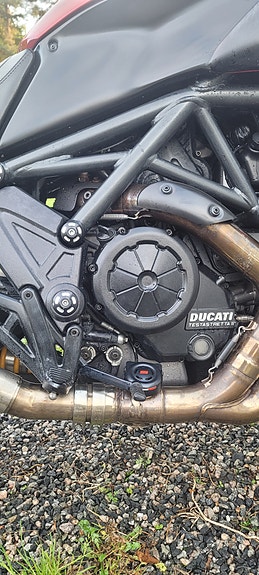 Ducati Diavel 11 of 25