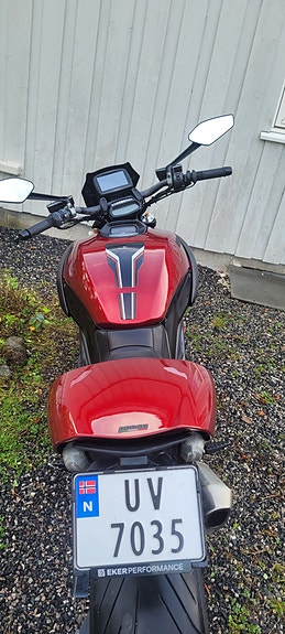 Ducati Diavel 14 of 25
