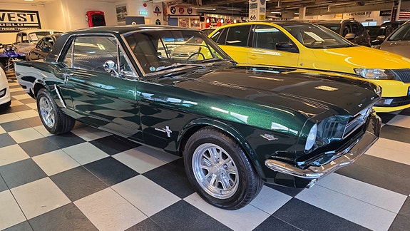 Ford Mustang 5 of 30