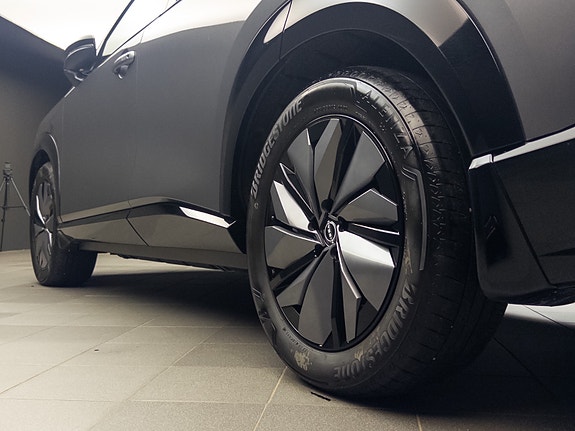 Nissan Ariya 19 of 30
