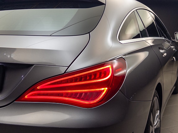 Mercedes-Benz CLA180 19 of 30