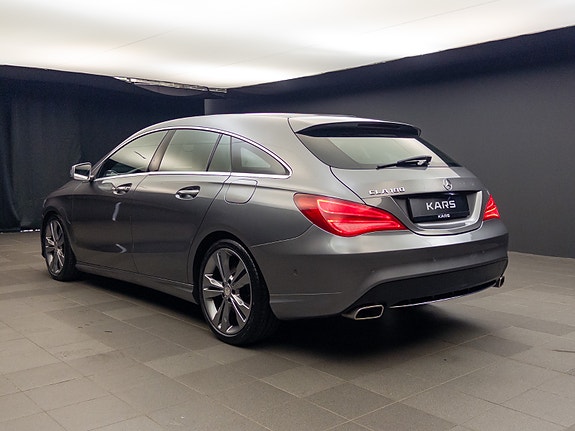 Mercedes-Benz CLA180 9 of 30