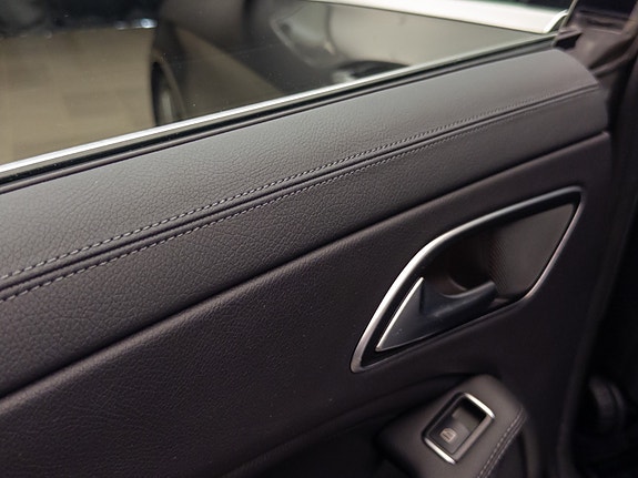 Mercedes-Benz CLA180 26 of 30