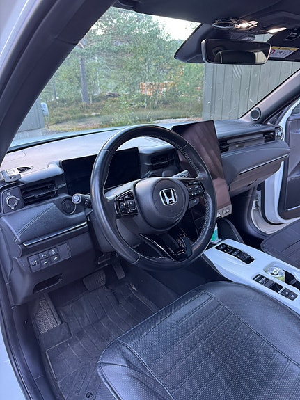 Honda e:Ny1 19 of 27