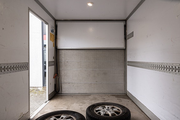 Ford Transit 350 L3 Van 22 of 26
