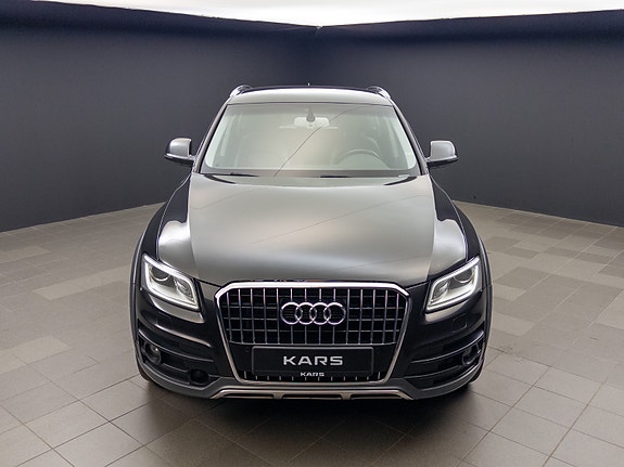 Audi Q5 4 of 30