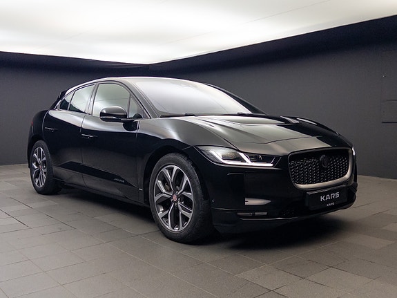 Jaguar I-PACE 10 of 30