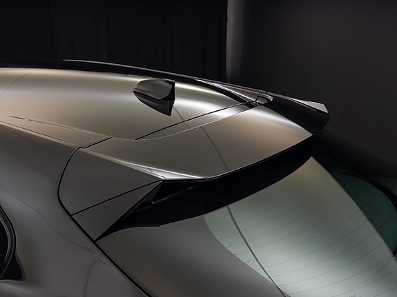 Jaguar I-PACE 30 of 30