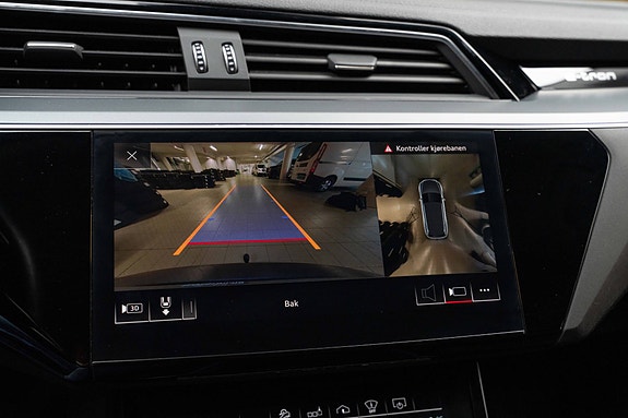 Audi e-tron 17 of 30