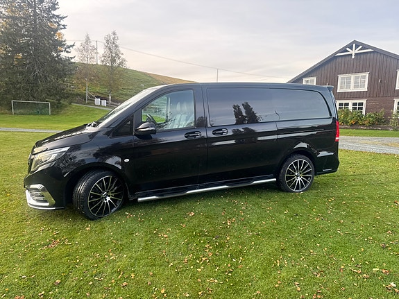 Mercedes-Benz Vito 119 13 of 30